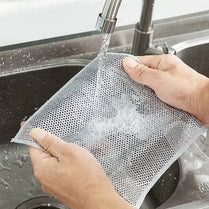 These Metal Mesh Microfiber Cloths